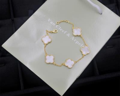 cheap quality VanCleef & Arpels Bracelet Model No. 12